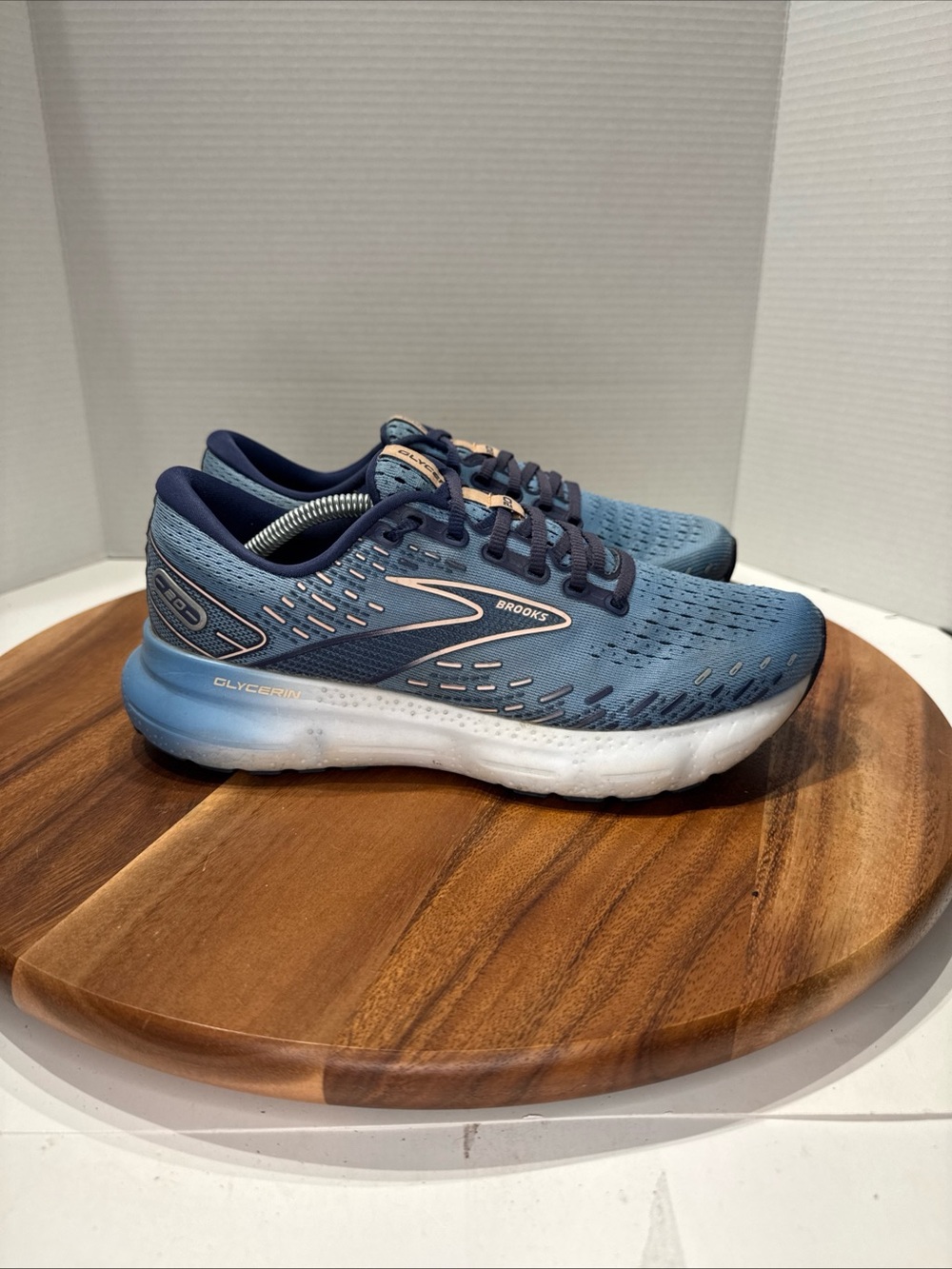 Brooks Women’s Glycerin 20 Running Shoes Size 8.5B Comfort Cushioned Walking